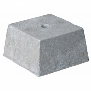 Beton poer 30x30x20 cm hoog, voorzien van een gat  Ø 8,5 cm