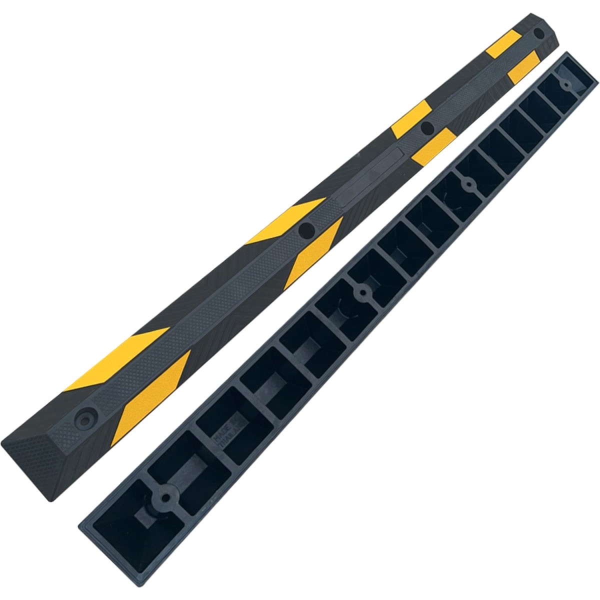 Zware rubberen parkeerstop met reflectoren. Duurzaam, goed zichtbaar en geschikt voor parkeerterreinen, parkeergarages en professionele laadzones.